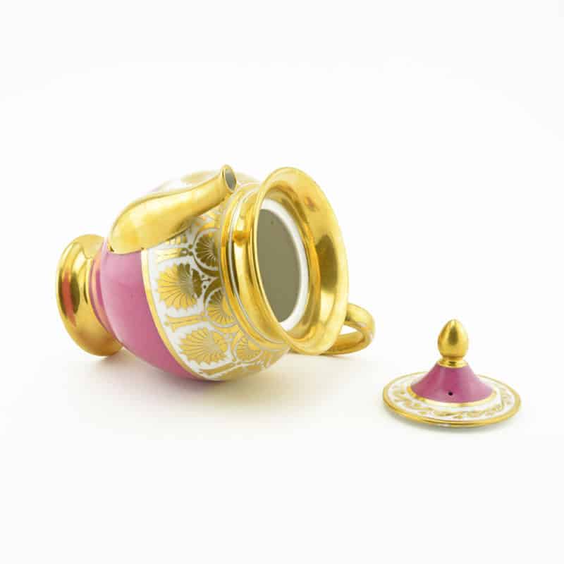 A Russian porcelain-pink ground tea set, circa 1820 - Image 5