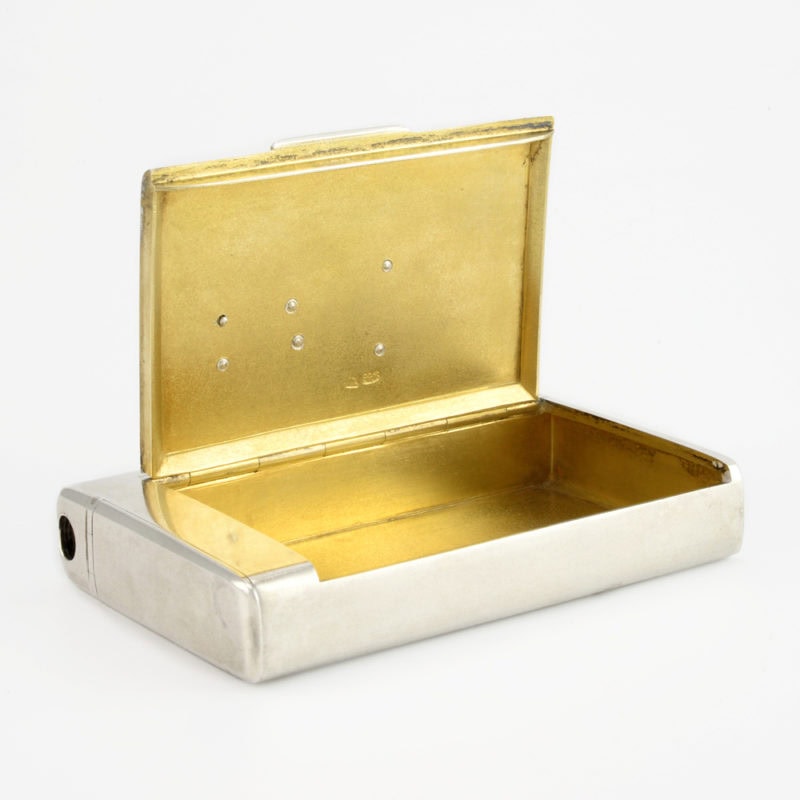 Grand Duke Vladimir Alexandrovich: A Russian Imperial silver & enamel cigarette case with his monogram - Image 3