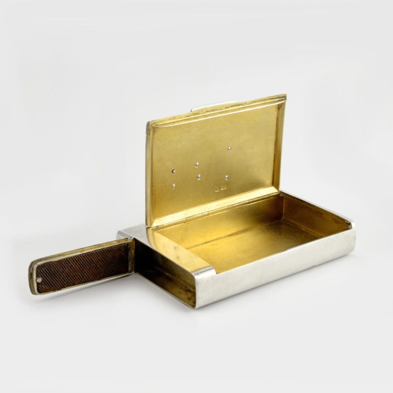 Grand Duke Vladimir Alexandrovich: A Russian Imperial silver & enamel cigarette case with his monogram - Image 5